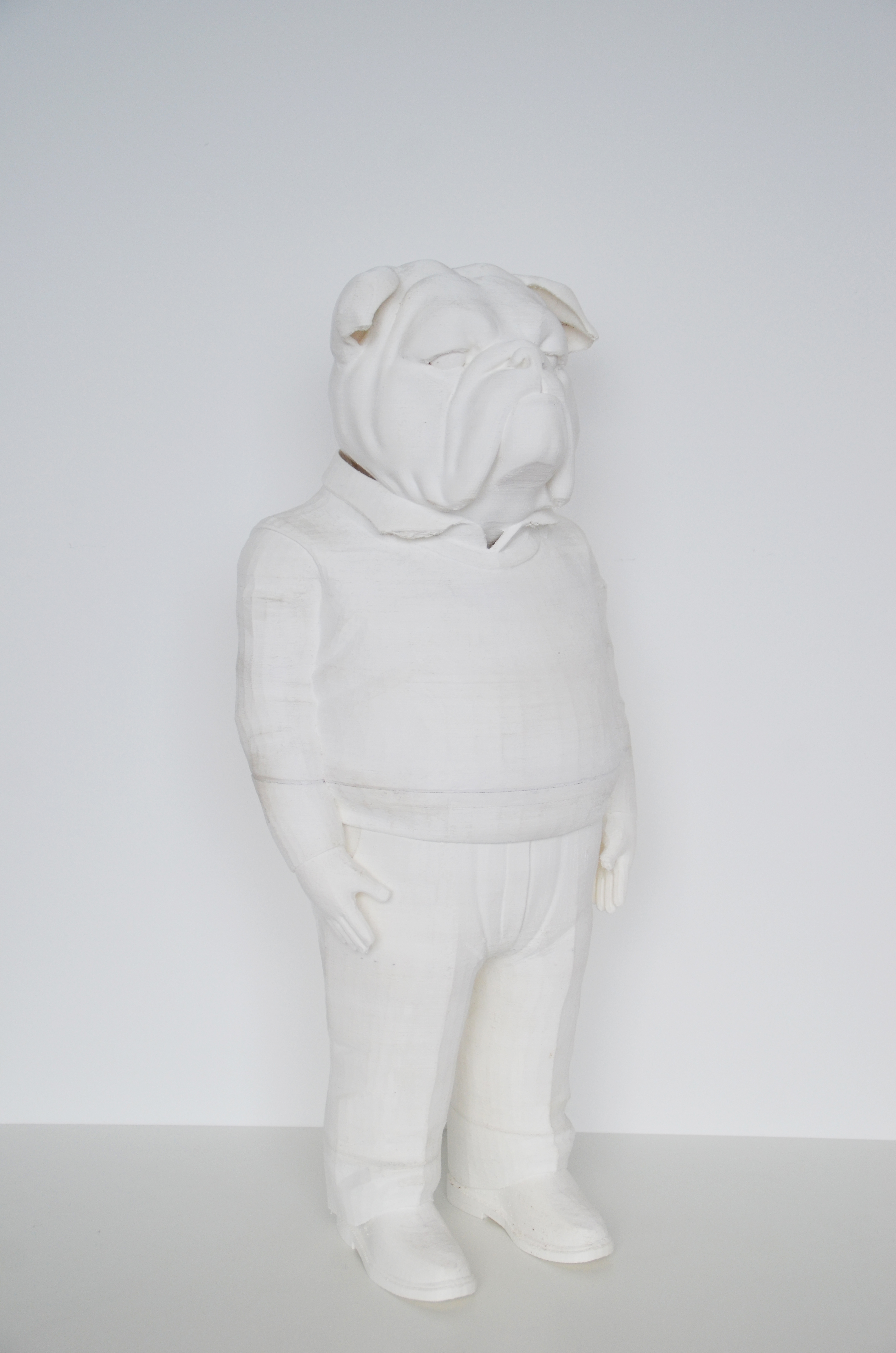 Lan Gao, L‘abito non fa il monaco, 2017, stampa 3D (abs), cm 70 x 29 x 24.