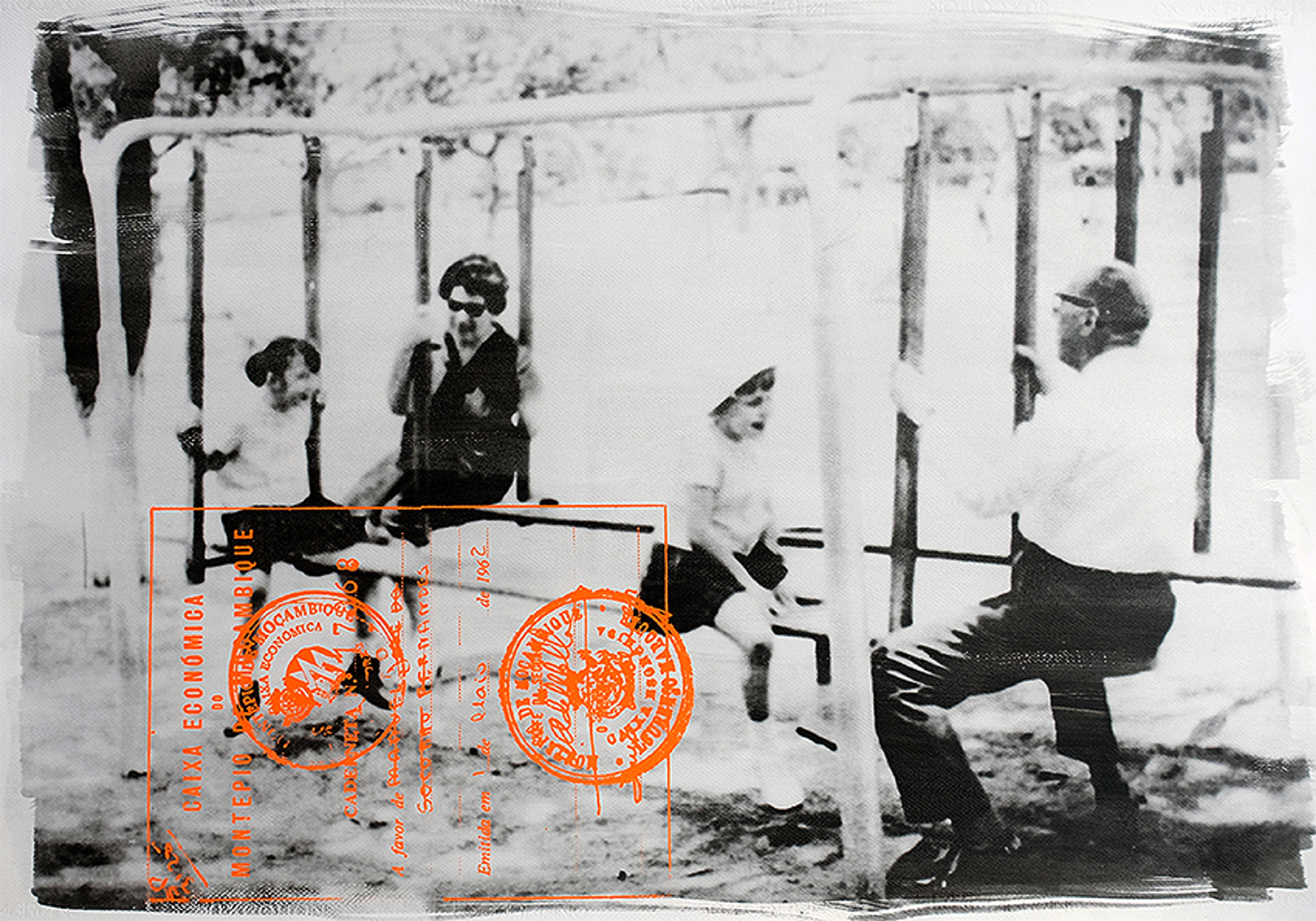 Délio Jasse, The lost chapter “Nampula” 1963-2016, emulsione fotografica e serigrafia su carta Fabriano, cm 70 x 100, courtesy dell'artista e Tiwani Contemporary.