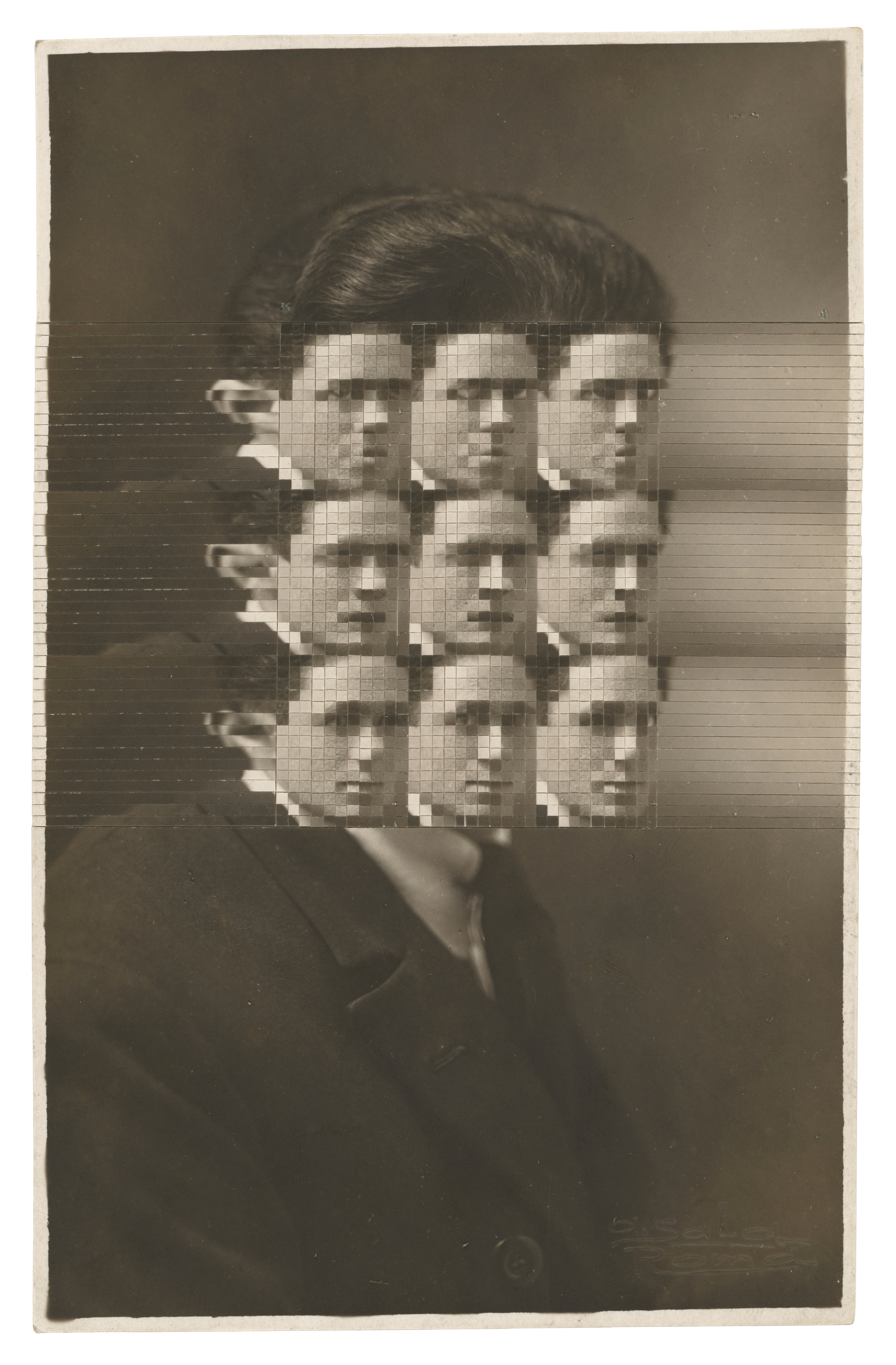 Kensuke Koike, One of them, 2019, intervento su fotografia d’epoca, cm 13,5 x 8,7, , courtesy Rossana Ciocca Gallery, Milano.
